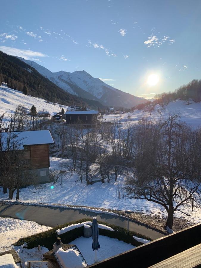Hotel Haus Muehlebach Ernen Exteriér fotografie